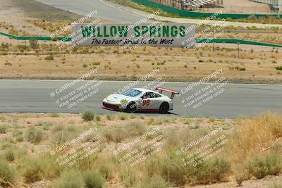 media/May-31-2025-CalClub SCCA (Sat) [[2c1a04e1ee]]/Qualifying/Group 6/Turn 4/